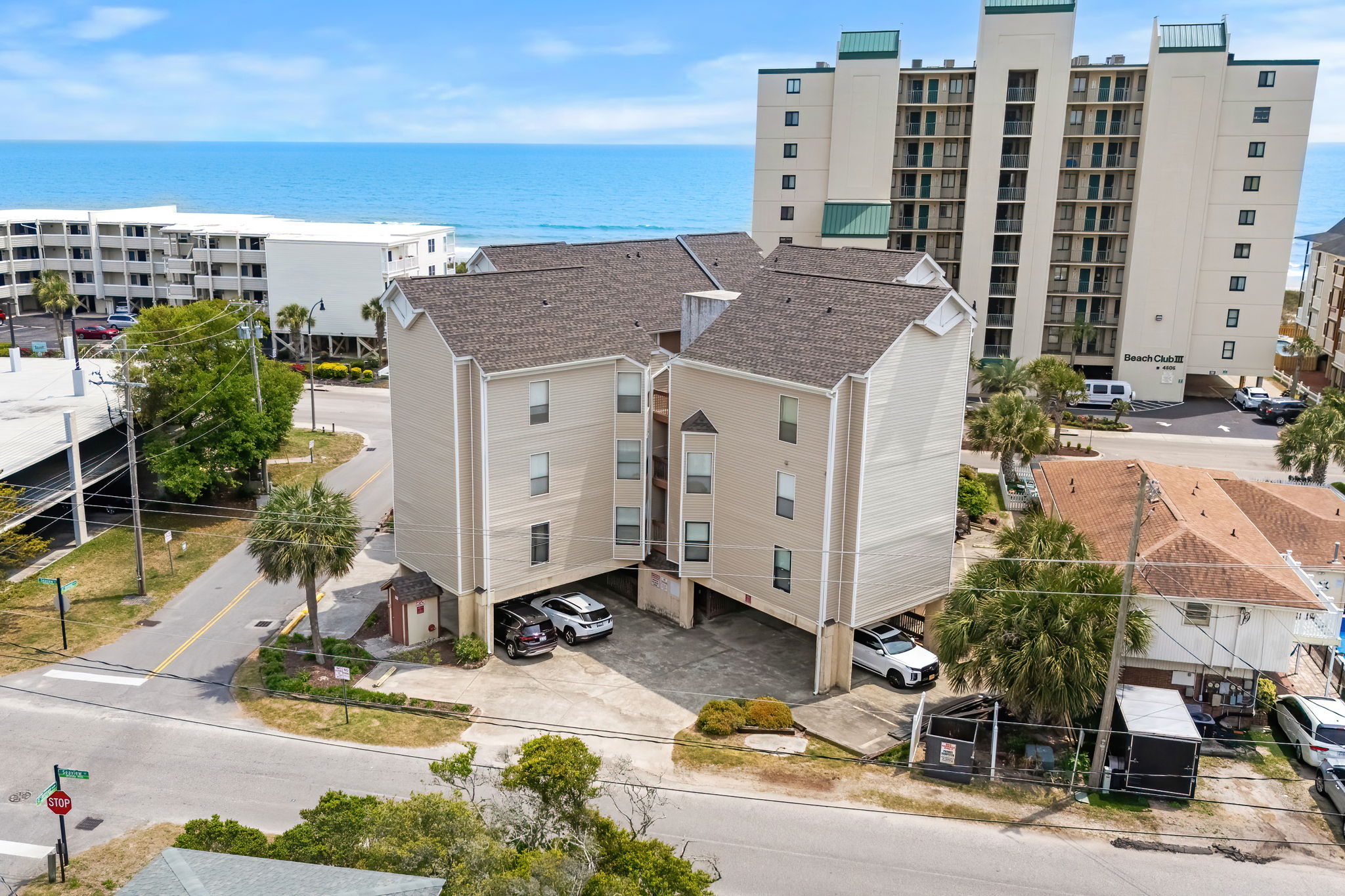 Resort Shorewalk